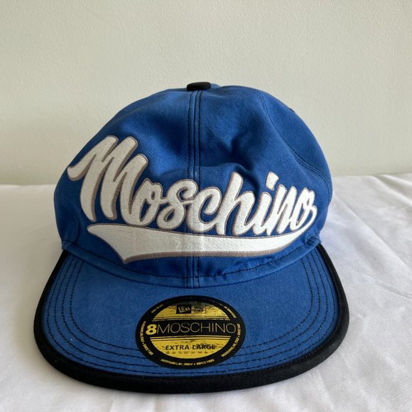 AW20 MOSCHINO Couture Jeremy Scott OVERSIZEDGIGANTIC MACRO SNAPBACK LOGO HAT NYC main image 4